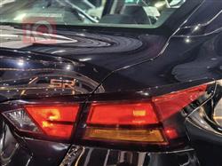 نيسان ألتيما